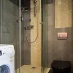Metro Kabaty 아파트