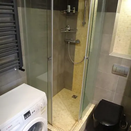 Apartment Metro Kabaty